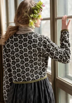 Strickjacke „Anemone“ aus Bio-Wolle